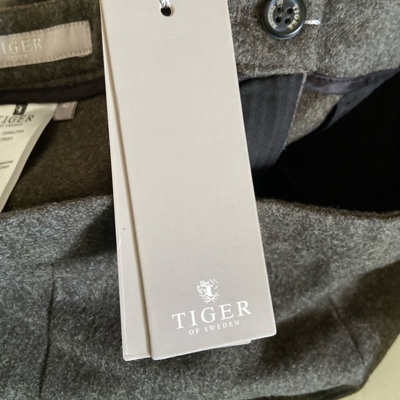 Tiger of Sweden - Picture 2 of 5